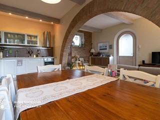 Casa Semi Indipendente in Vendita a Monteroni d'Arbia, 890'000€, 320 m², arredato