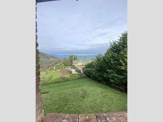 Casa di corte in Vendita a Lucca, 480'000€, 250 m²