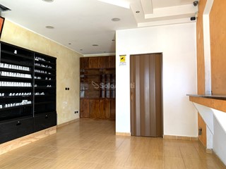 Capannone in Affitto a Catanzaro, zona Piano casa, 380&euro;, 35 m²