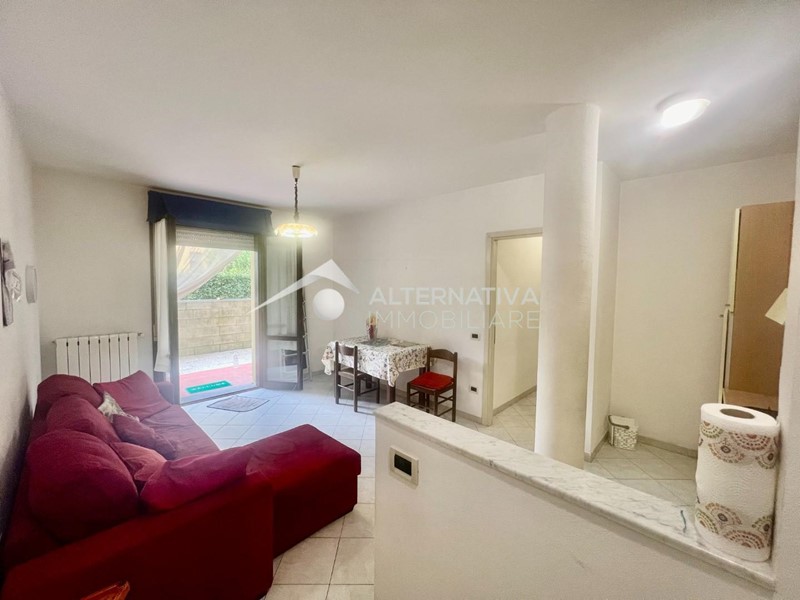 Trilocale in Vendita a Capannori, 155'000€, 87 m², arredato