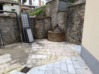 Casa Indipendente in Vendita a Carrara, 290'000€, 95 m², arredato