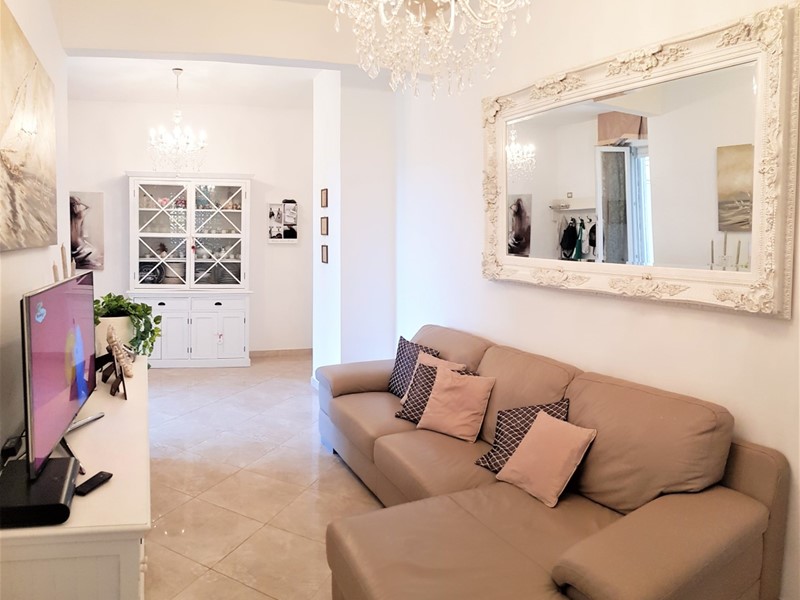 Quadrilocale in Vendita a Arcola, zona Romito Magra, 169'000€, 93 m²