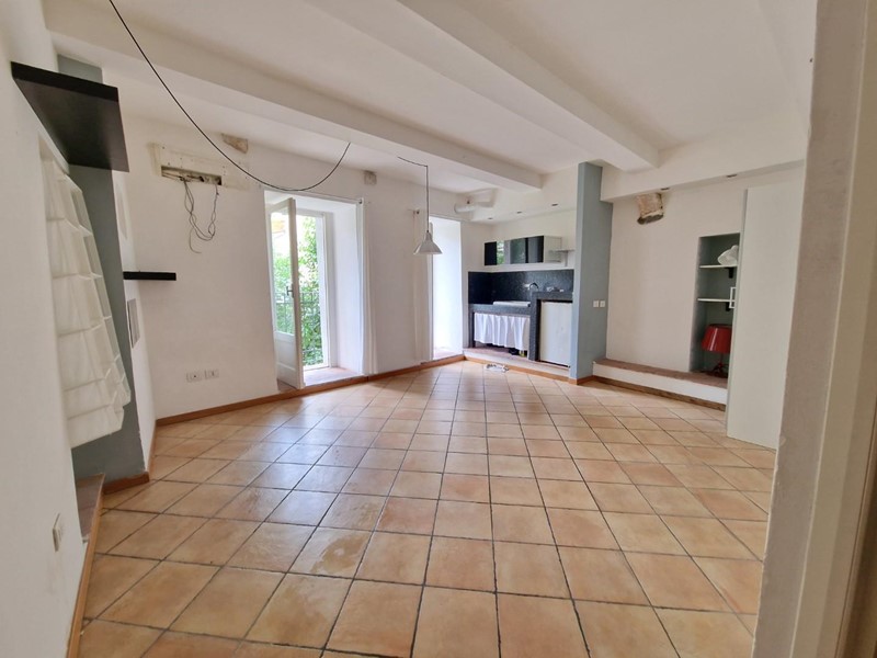 Bilocale in Vendita a Carrara, 65'000€, 30 m²
