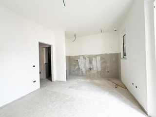 Casa Indipendente in Vendita a Empoli, 295'000€, 150 m²