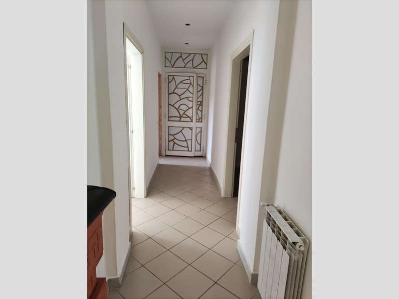 Appartamento in Vendita a Carrara, 115'000€, 70 m²