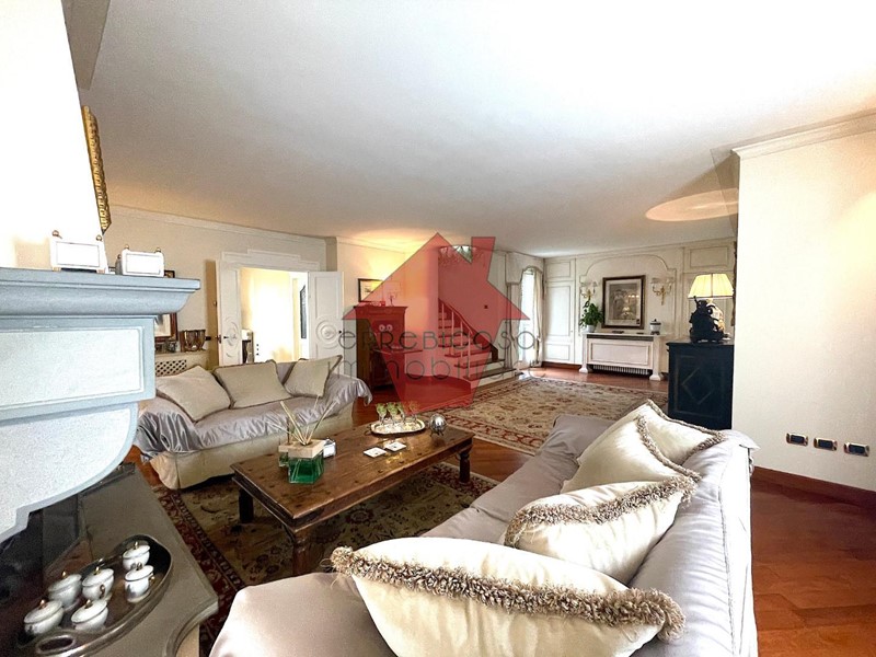 Villa in Vendita a Empoli, 1'150'000€, 350 m²