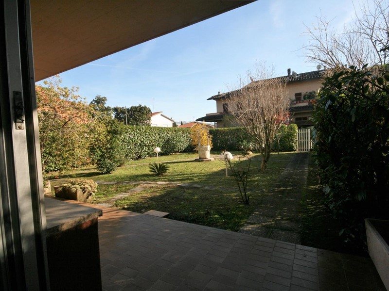 Quadrilocale in Vendita a Carrara, zona Marina di Carrara, 295'000€, 85 m²