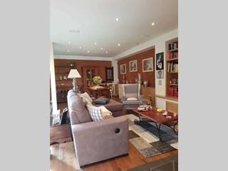 Casa Semi Indipendente in Vendita a Carrara, zona Fossola, 295'000€, 130 m², con Box