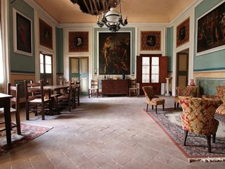 Villa in Vendita a Borgo a Mozzano, 400'000&euro;, 500 m², con Box