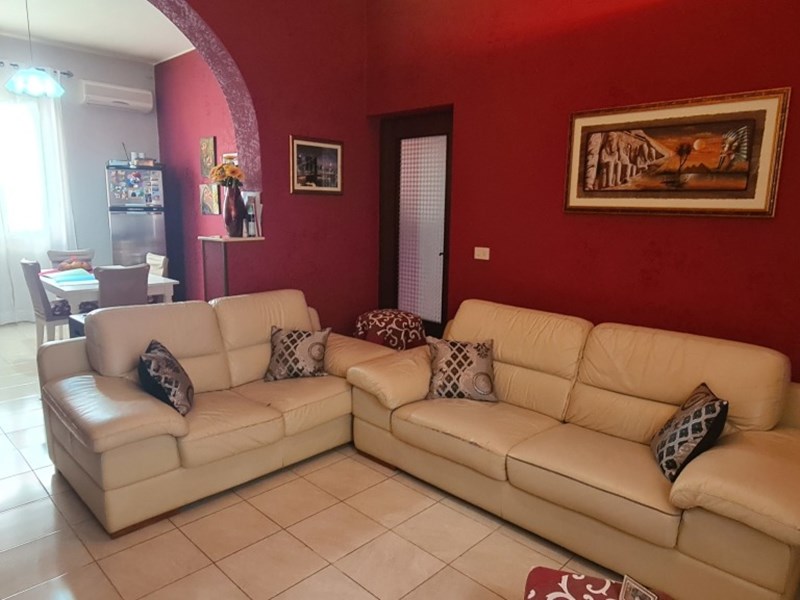 Quadrilocale in Vendita a Priolo Gargallo, 59'000€, 180 m²