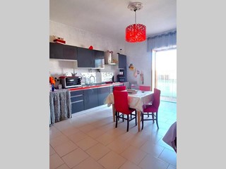 Trilocale in Vendita a Casoria, 160'000&euro;, 120 m²