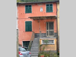 Villetta a schiera in Vendita a Cicagna, zona PIANEZZA, 80'000€, 100 m², arredato