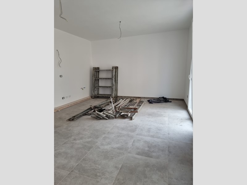 Quadrilocale in Vendita a Viareggio, zona Darsena, 350'000€, 97 m²