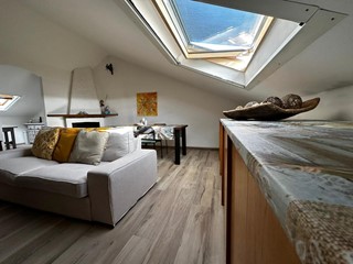 Quadrilocale in Affitto a Montignoso, zona Cinquale, 75 m², arredato