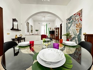 Casa Indipendente in Affitto a Massa, zona Massa Ponente, 110 m², arredato