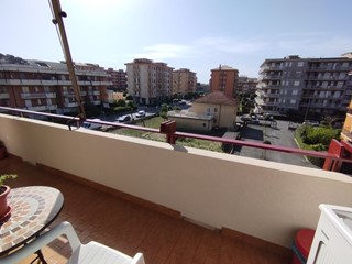 Trilocale in Vendita a Andora, 350'000€, 75 m², arredato, con Box