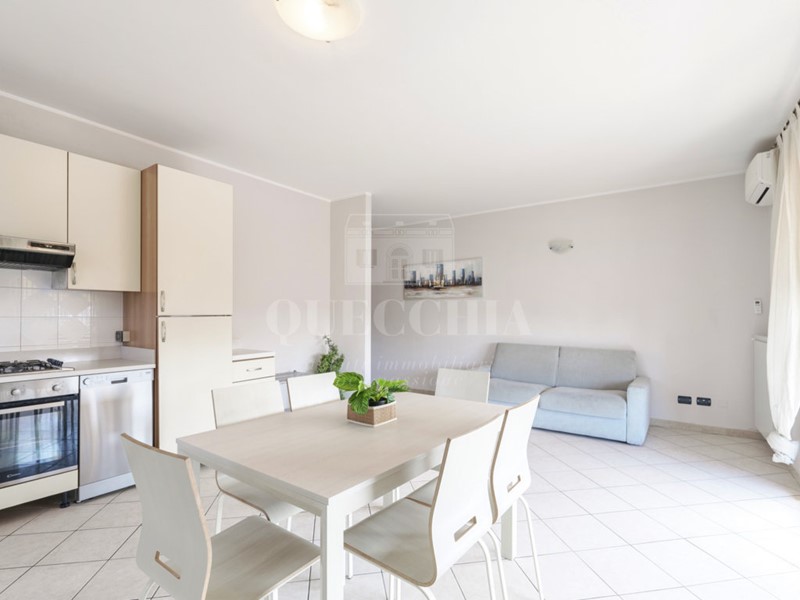 Trilocale in Vendita a Sirmione, 280'000€, 100 m², con Box