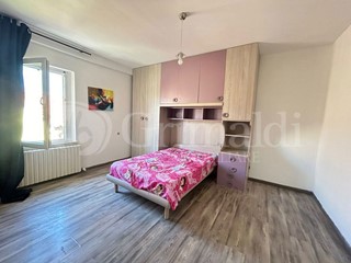 Appartamento in Vendita a Jesi, 160'000€, 180 m²