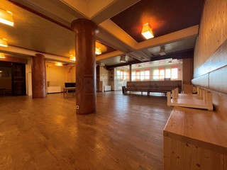 Immobile commerciale in Affitto a Colceresa, 2'900€, 470 m²