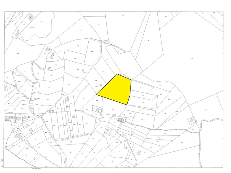 Terreno agricolo in Vendita a Magione, zona Sant'Arcangelo, 30'000€, 8000 m²