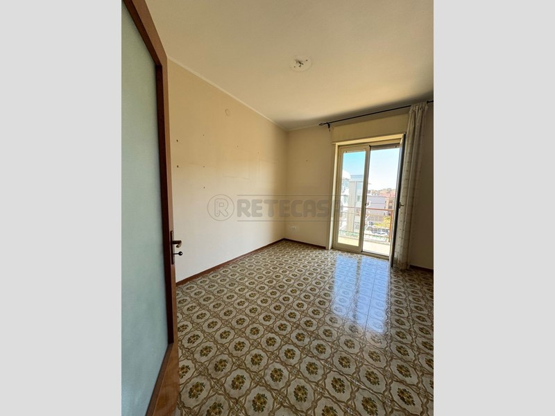 Appartamento in Vendita a Siracusa, 125'000&euro;, 125 m², con Box