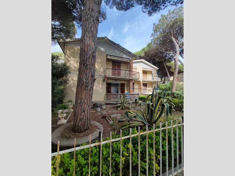 Appartamento in Vendita a Grosseto, zona Marina di Grosseto, 320'000€, 92 m², arredato, con Box