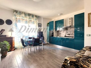 Quadrilocale in Vendita a Rosignano Marittimo, zona Rosignano Solvay, 160'000€, 80 m², arredato