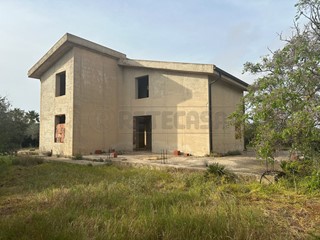 Villa in Vendita a Mazara del Vallo, 195'000€, 200 m²