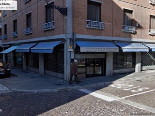 Immobile commerciale in Vendita a Parma, 200'000€, 200 m²