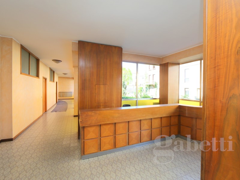 Ufficio in Vendita a Gallarate, 89'000€, 104 m²