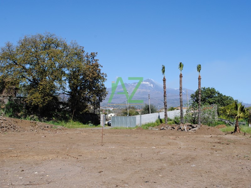 Villa in Vendita a Aci Sant'Antonio, zona Circonvallazione, 430'000€, 145 m²