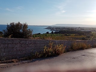 Terreno edificabile in Vendita a Siracusa, zona Arenella-Plemmirio, 68'000€, 700 m²