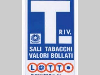Attività commerciale in Vendita a Tuglie, 150'000€, 100 m²
