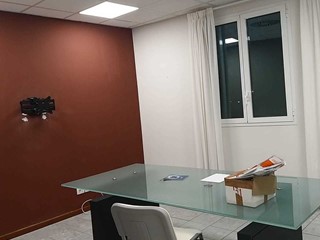 Ufficio in Affitto a Bellaria Igea Marina, 800€, 90 m²