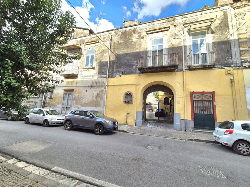 Appartamento in Vendita a Cardito, 55'000€, 136 m²