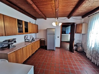 Casa Indipendente in Vendita a Casaleone, 139'000€, 220 m²