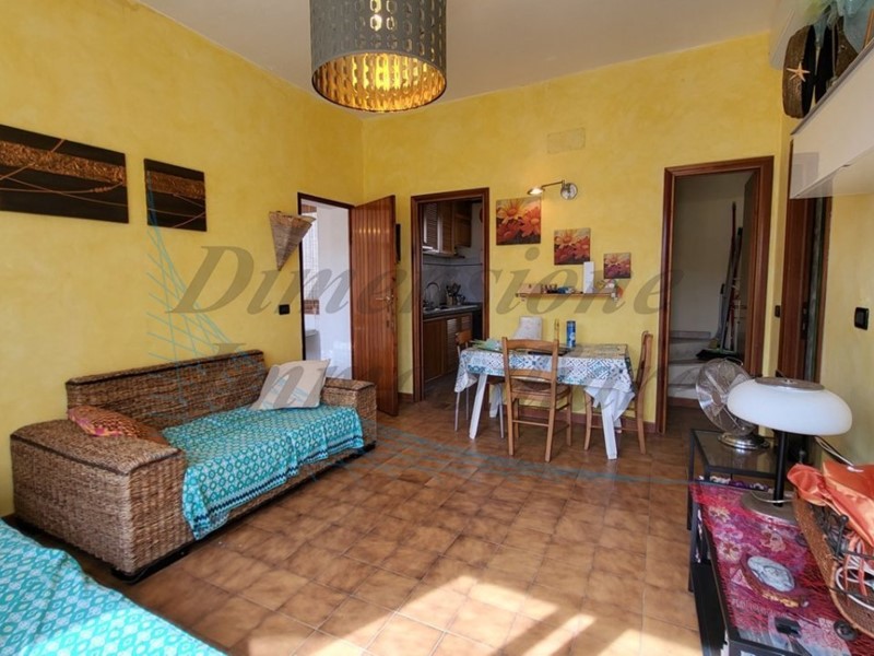 Casa Semi Indipendente in Vendita a Rosignano Marittimo, zona Castiglioncello, 250'000€, 80 m²