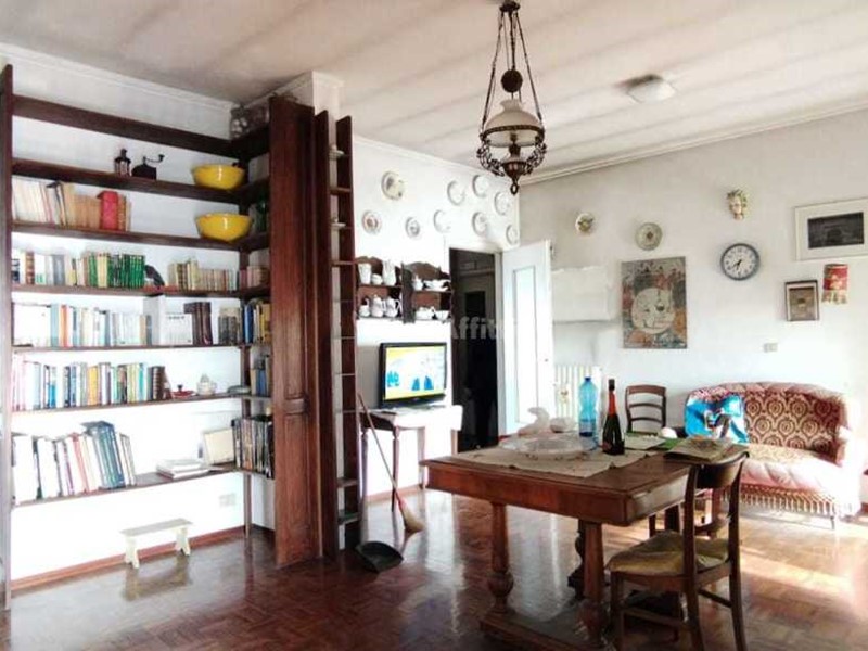 Stanza in Affitto a Torino, zona Crocetta, 380€, 25 m²