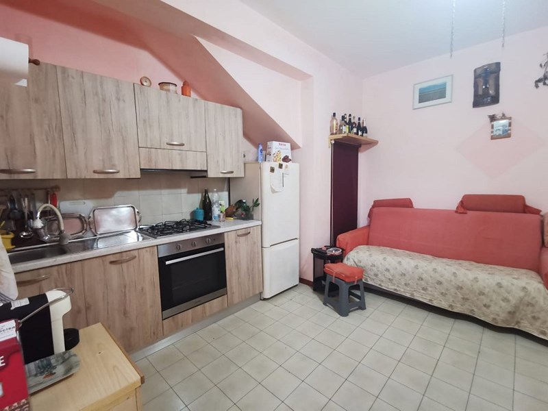 Trilocale in Vendita a Scalea, zona Parco Le Terrazze, 35'000€, 57 m², arredato