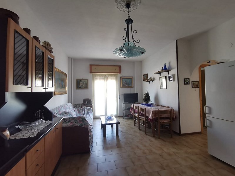 Quadrilocale in Vendita a Scalea, zona centrale, 48'000€, 60 m², arredato