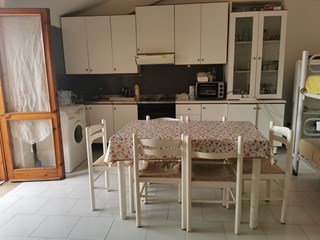 Quadrilocale in Vendita a Scalea, zona Petrosa, 48'000€, 55 m²