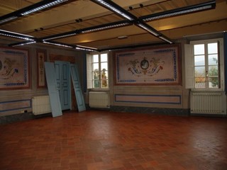 Ufficio in Affitto a Capannori, 1'800€, 200 m²