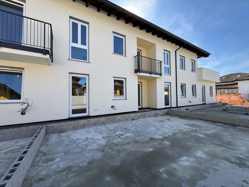 Trilocale in Vendita a Buscate, 217'000€, 100 m²