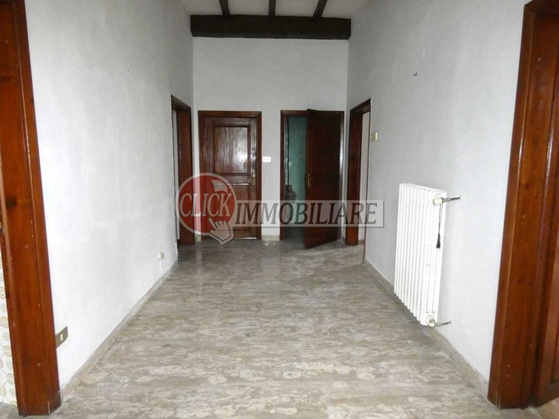 Quadrilocale in Vendita a Scarperia e San Piero, 199'000€, 130 m²