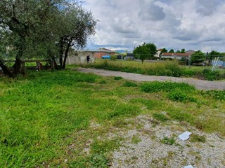 Terreno edificabile in Vendita a Capannori, zona Marlia, 115'000€, 980 m²