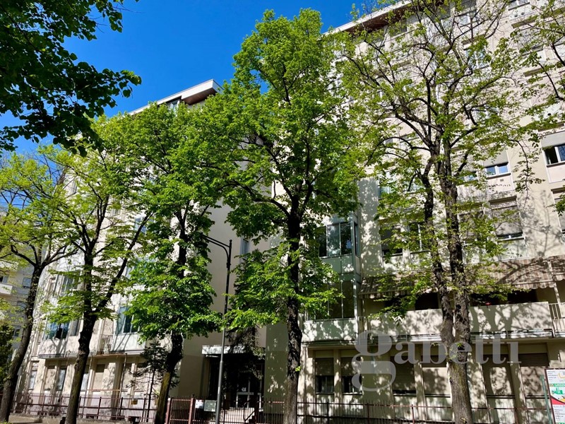 Trilocale in Vendita a Busto Arsizio, 165'000€, 115 m²