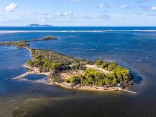 Villa in Vendita a Marsala, zona Marsala, 10000 m²