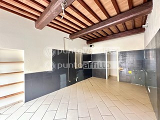 Laboratorio in Vendita a Lucca, zona San Marco, 70'000€, 22 m²