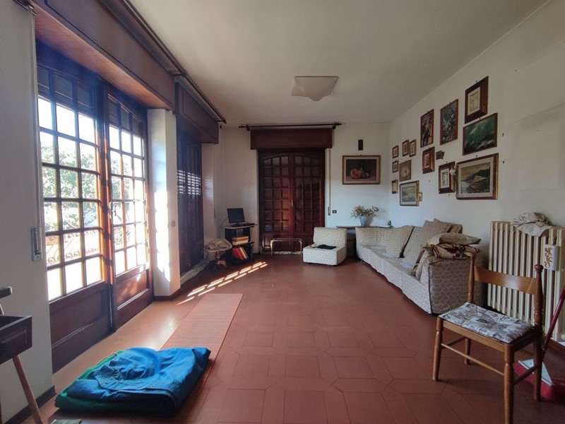 Casa Semi Indipendente in Vendita a Carrara, zona Sant'Antonio, 310'000€, 140 m²