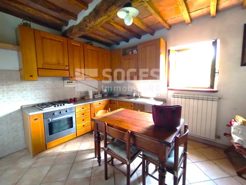Bilocale in Vendita a Pontassieve, zona Montebonello, 65'000€, 70 m²